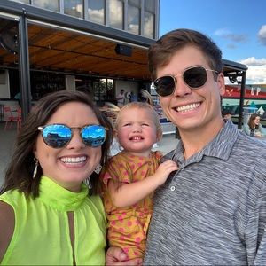 Meet your Posher, Kayla